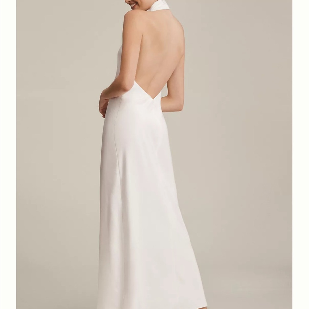 Elegant White Halter Wedding Dress - Picture 8 of 10